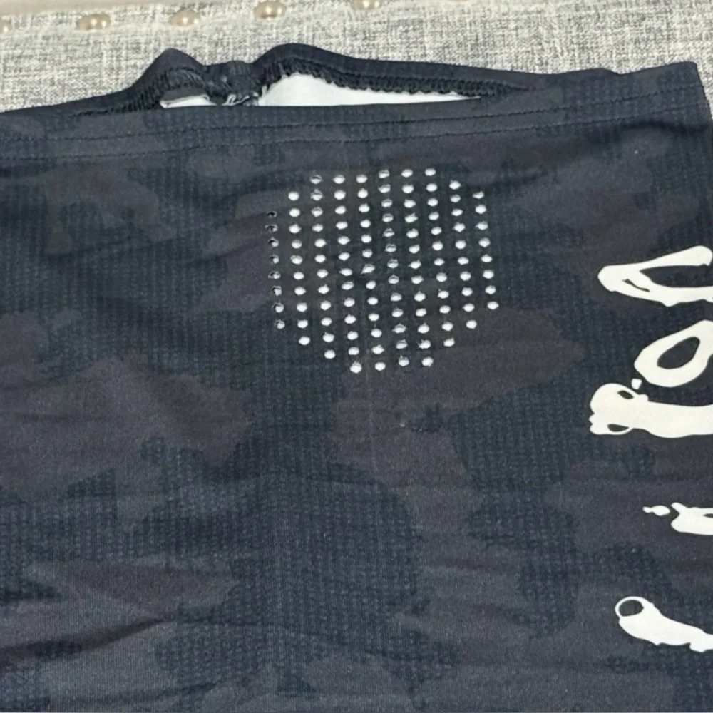NWOT UNISEX Salt Life Dark Gray Neck Gaiter (Multifunctional Head & Neck Shield)